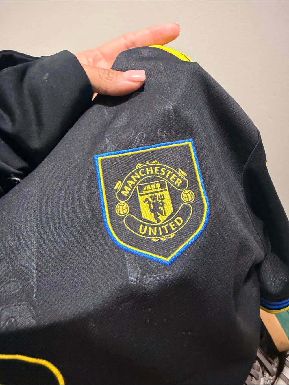 adidas Manchester United 25/26 Cropped Jersey Black Yellow Women’s L